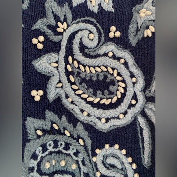 Women’s Handmade Knit Cardigan Sweater Pearls Sz L - Picture 3 of 4